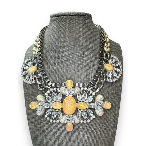 Large Chunky Acrylic Rhinestone Statement Necklace 15.5”-18” Lobster Claw - Picture 1 of 6